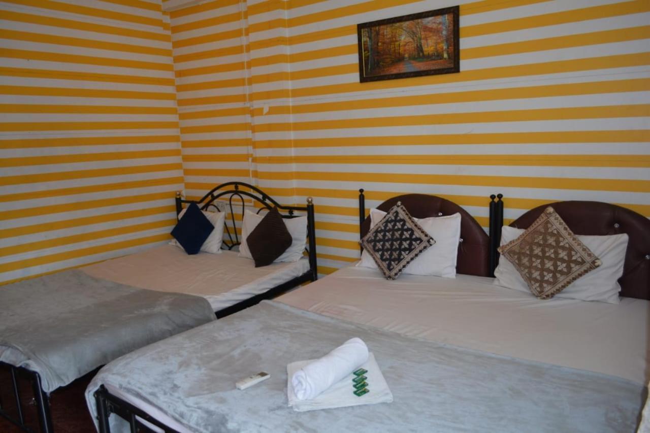 Esther Guest House Calangute Rom bilde