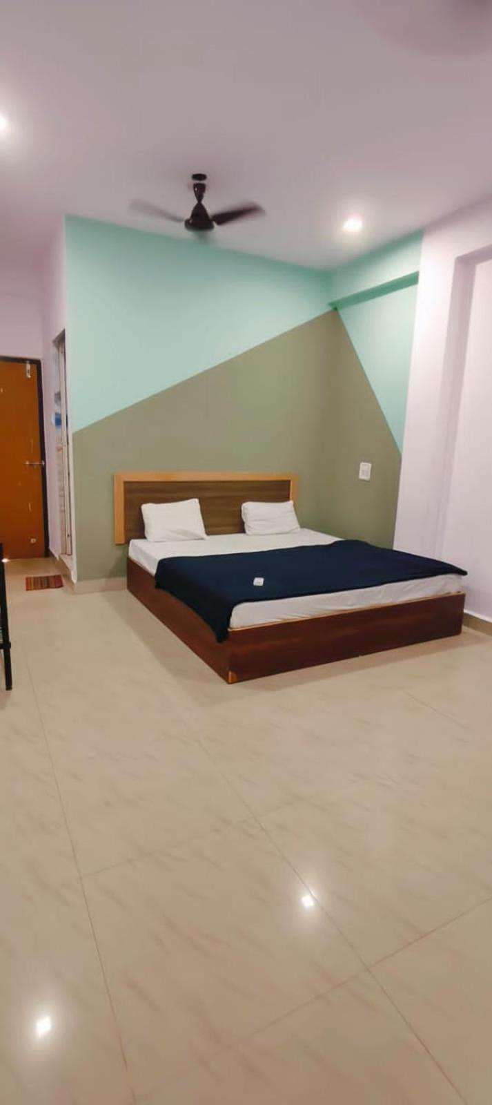 Esther Guest House Calangute Rom bilde